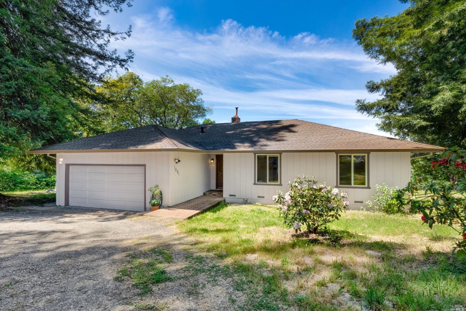 1681 Barlow Lane, Sebastopol, CA 95472 Compass