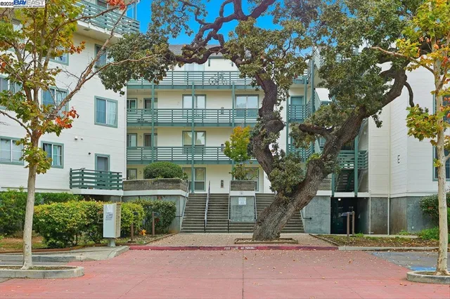 $849,000 | 929 East El Camino Real, Unit 320E, Sunnyvale, CA 94087