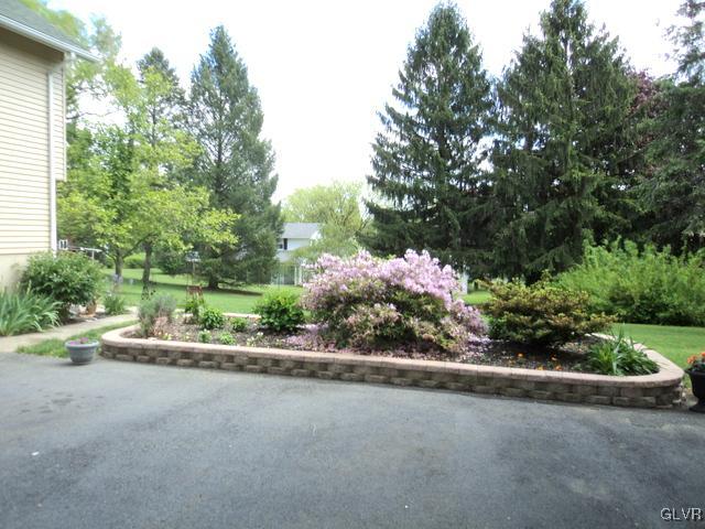 5426 Clauser Road Orefield, PA 18069 - Photo 3 of 15 Gallery Image 3
