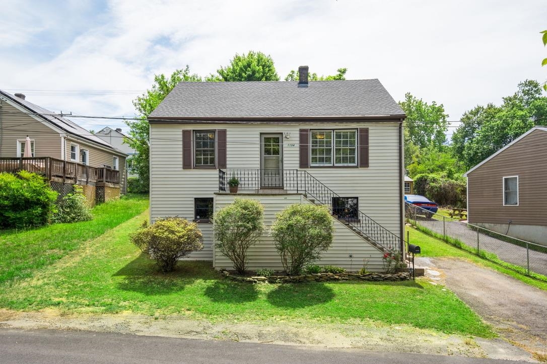 1104 Ware Street Charlottesville, VA 22902 - Photo 1 of 36