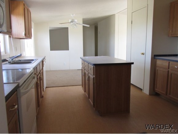 3105 West Malibu Road Golden Valley, AZ 86413 - Photo 3 of 24 Gallery Image 3