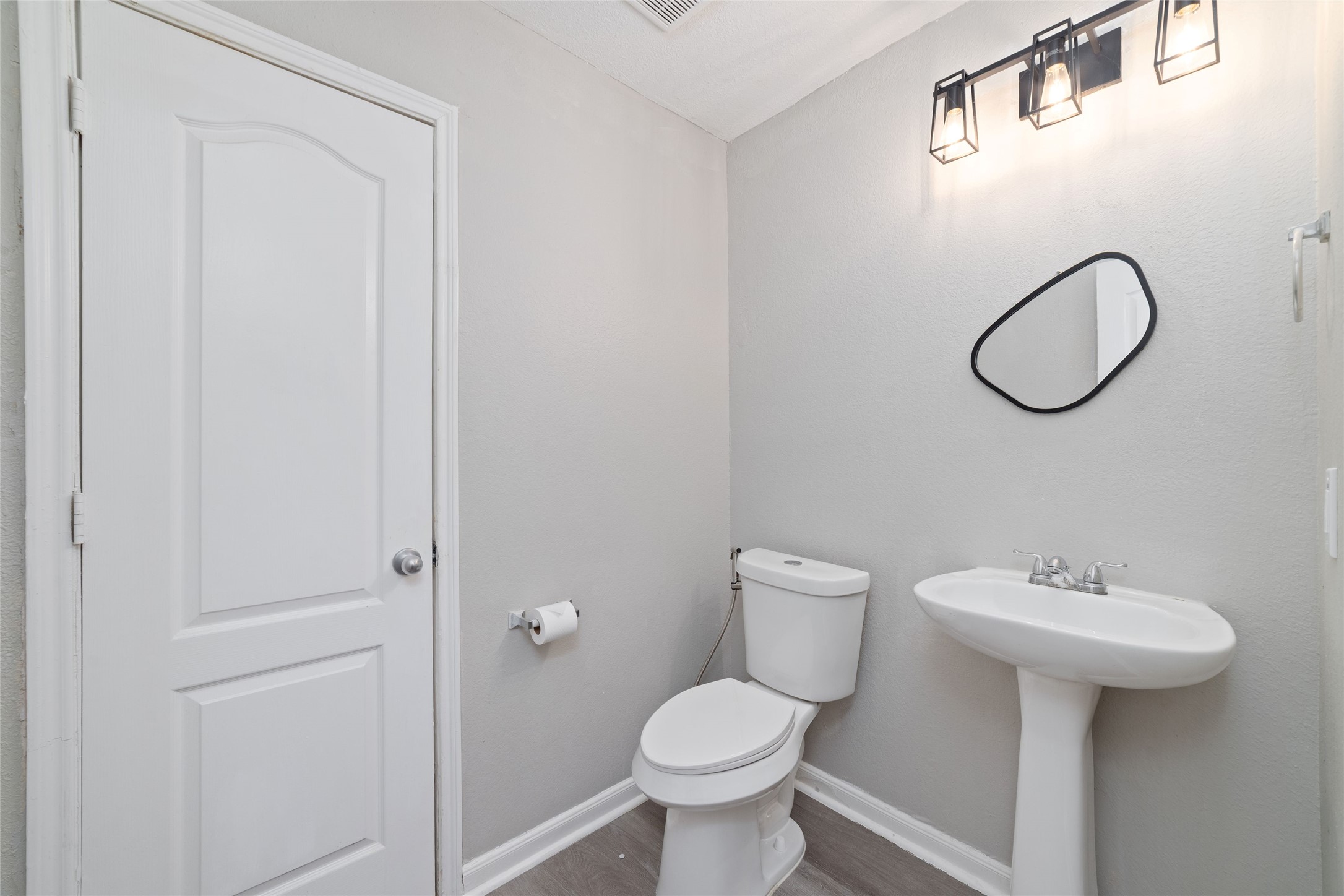 527 Remington Point Court Houston, TX 77073 - Photo 14 of 25