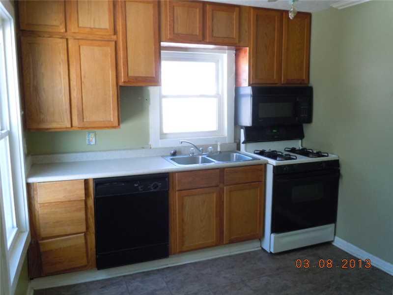 3008 South Rural Street Indianapolis, IN 46237 - Photo 5 of 11 Gallery Image 5
