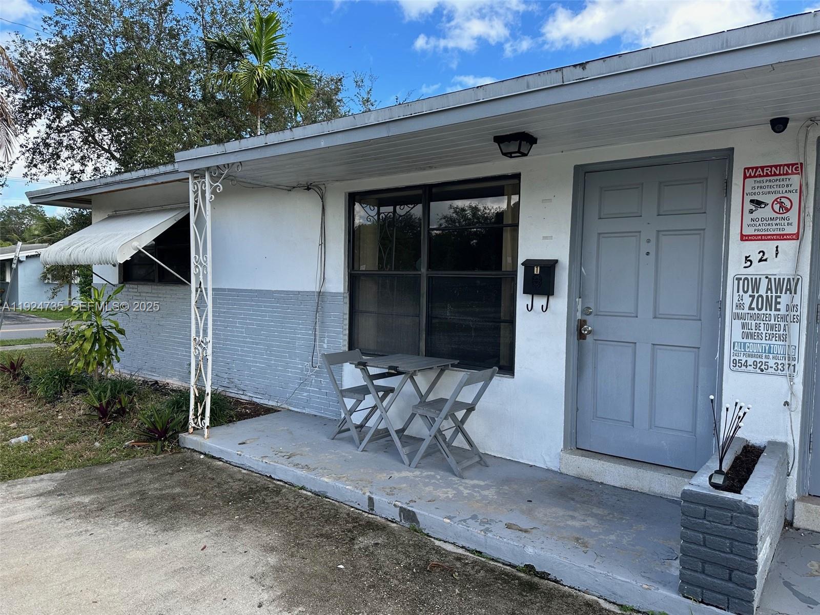 521 Southwest 9th Street, Unit 1 Hallandale Beach, FL 33009 - Photo 1 of 15