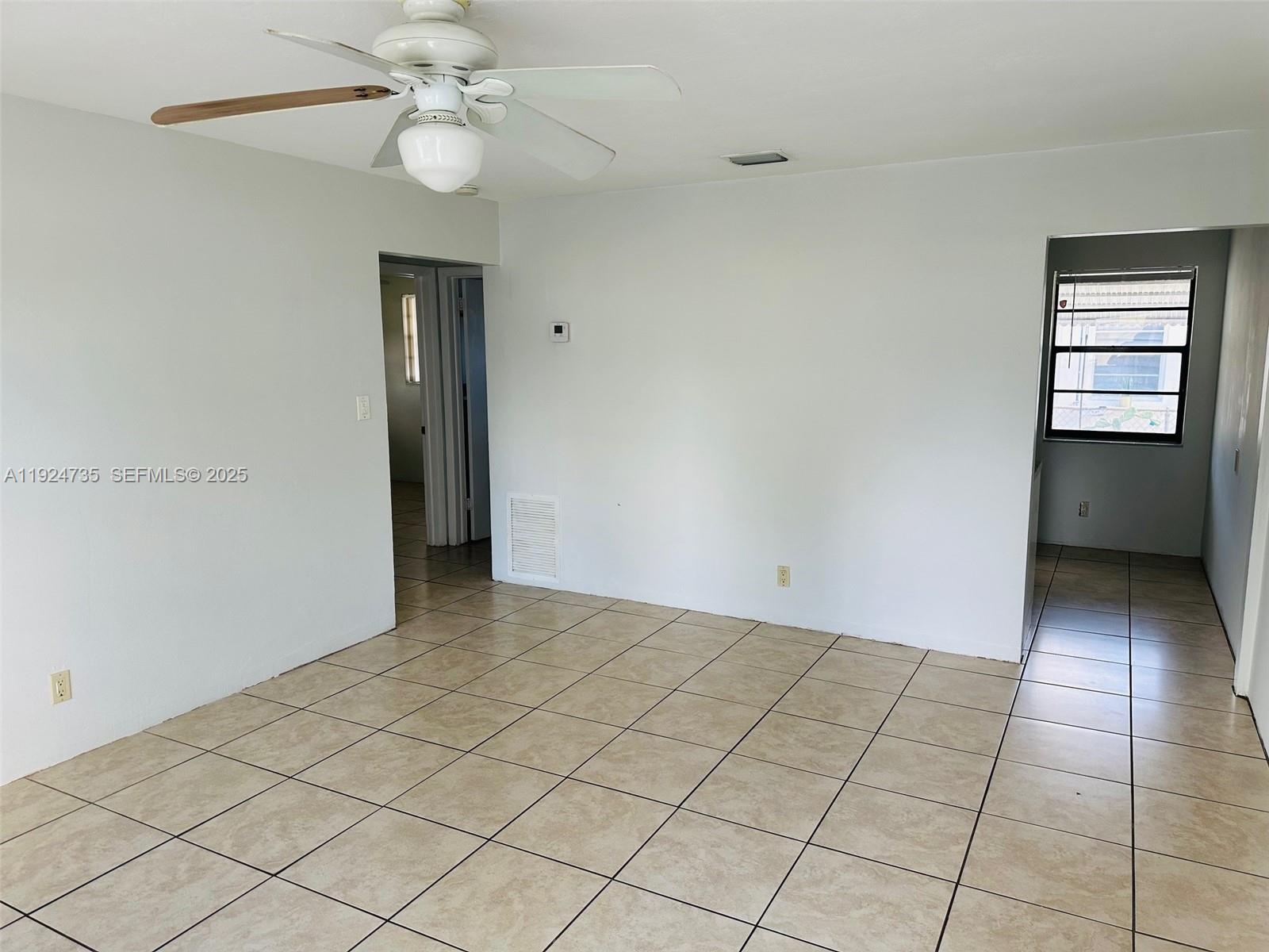 521 Southwest 9th Street, Unit 1 Hallandale Beach, FL 33009 - Photo 3 of 15