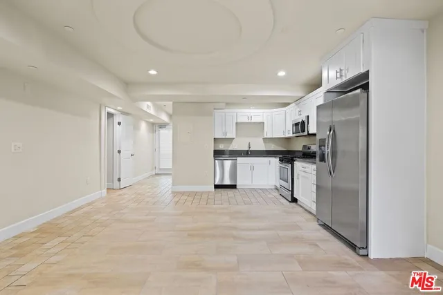 $2,495 | 1446 Armacost Avenue, Unit 107, Los Angeles, CA 90025