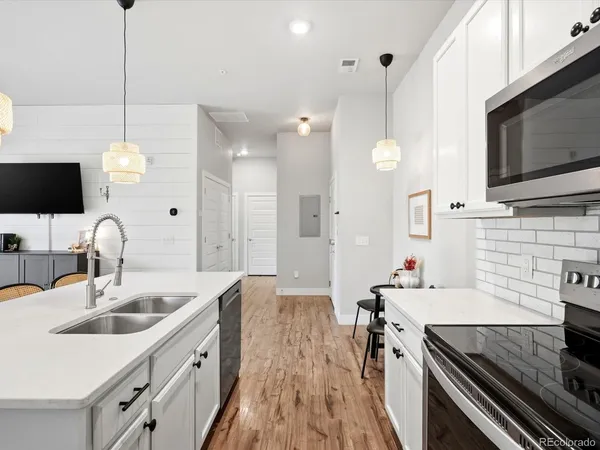 $389,900 | 15345 West 64th Lane, Unit 103, Arvada, CO 80007