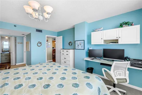 $529,900 | 6265 Sun Boulevard, Unit 605, St. Petersburg, FL 33715