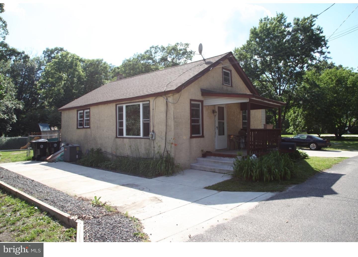407 Junction Road Berlin, NJ 08009 - Photo 5 of 16 Exterior Side