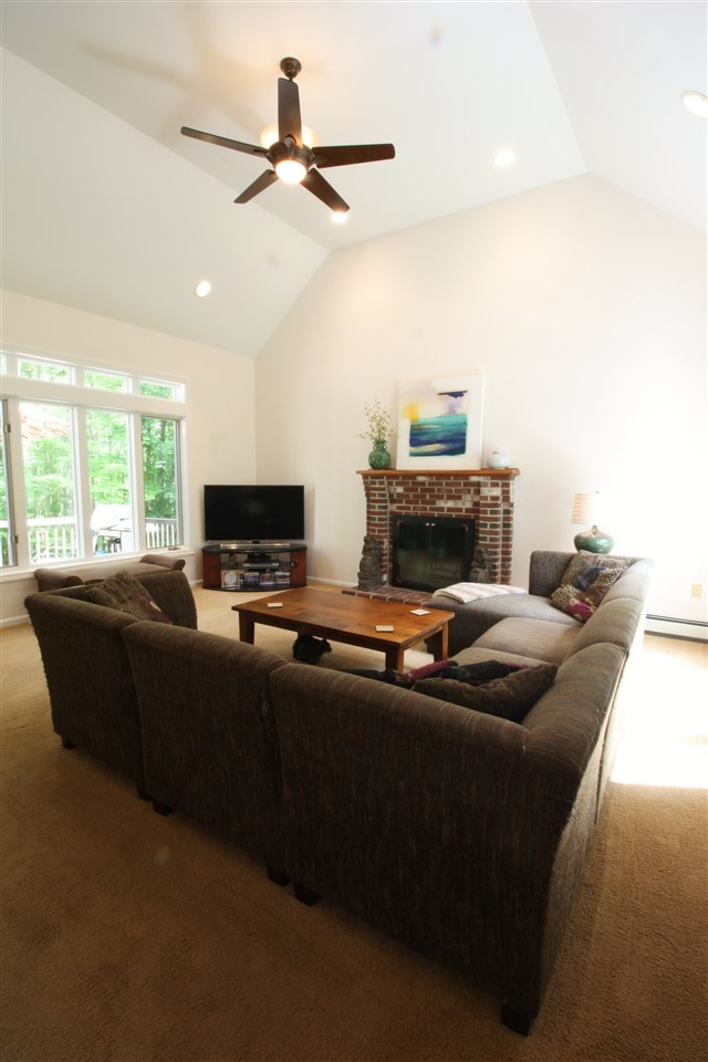 234 Ridge Road Hollis, NH 03049 - Photo 9 of 28