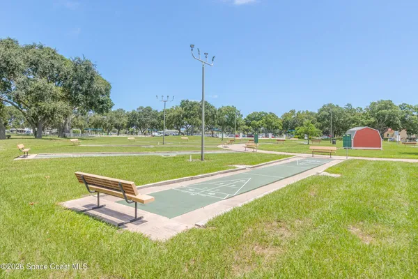 $200,000 | 1427 Barefoot Circle, Barefoot Bay, FL 32976