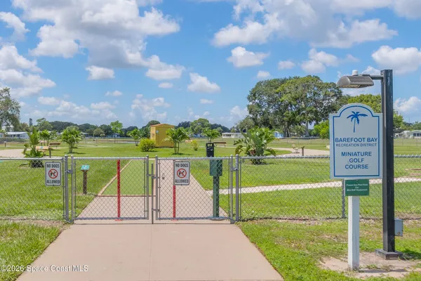 $200,000 | 1427 Barefoot Circle, Barefoot Bay, FL 32976