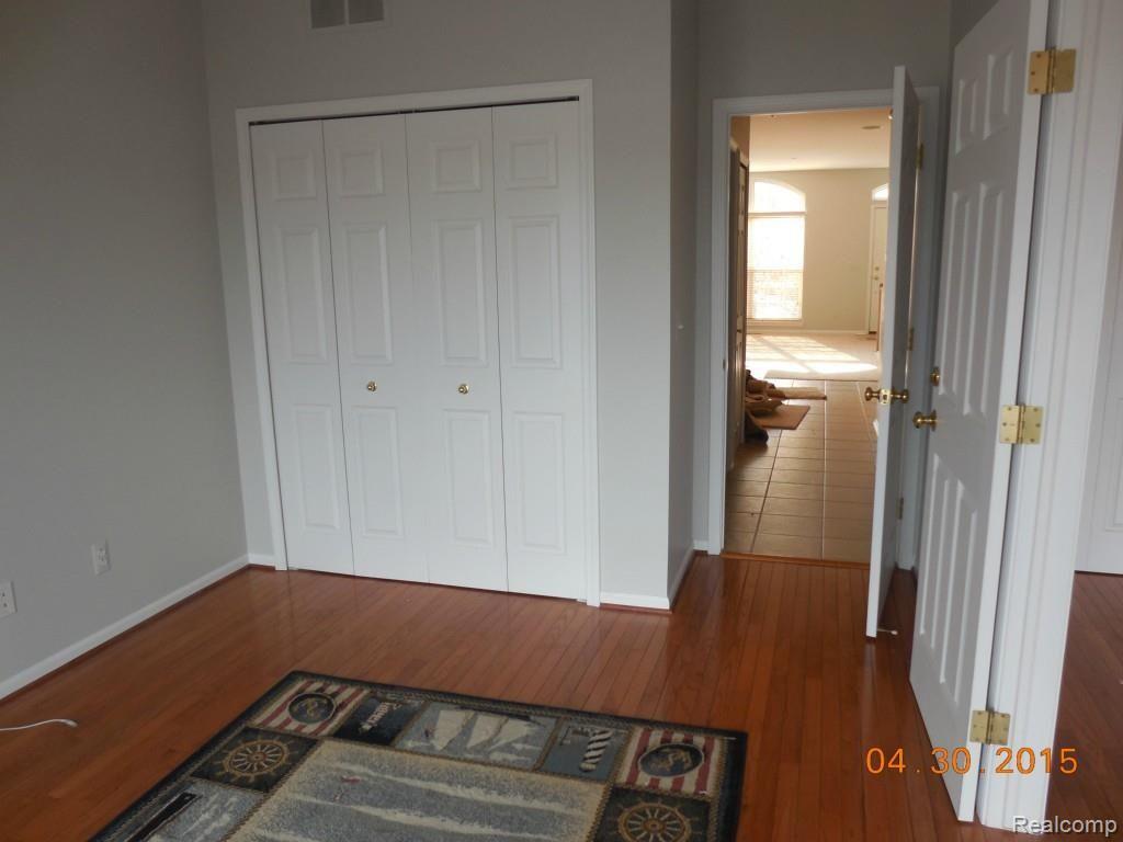 2769 Riverside Drive Trenton, MI 48183 - Photo 11 of 20