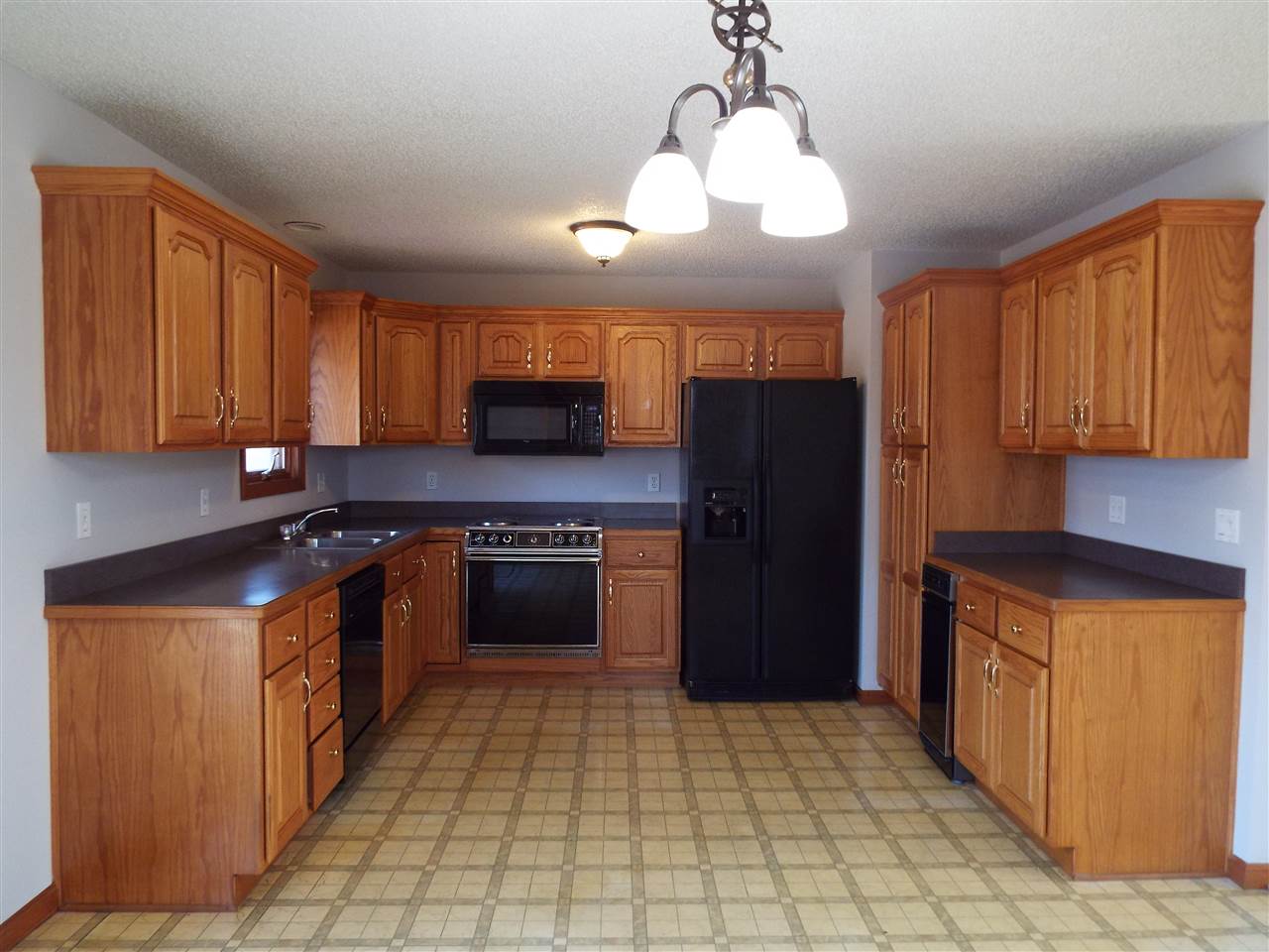 8544 Oak Grove Road Newburgh, IN 47630 - Photo 8 of 33