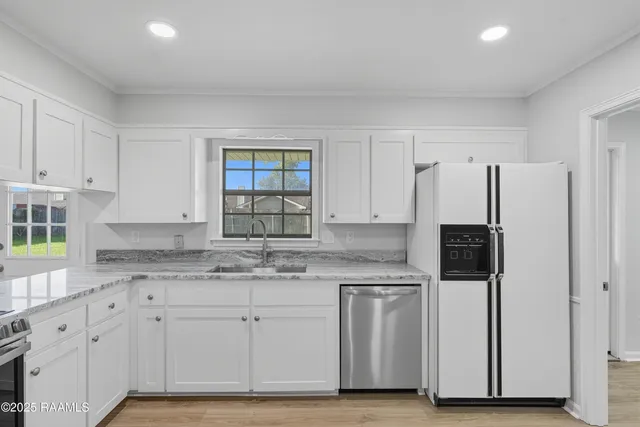 $2,200 | 119 Canada Drive, Lafayette, LA 70506