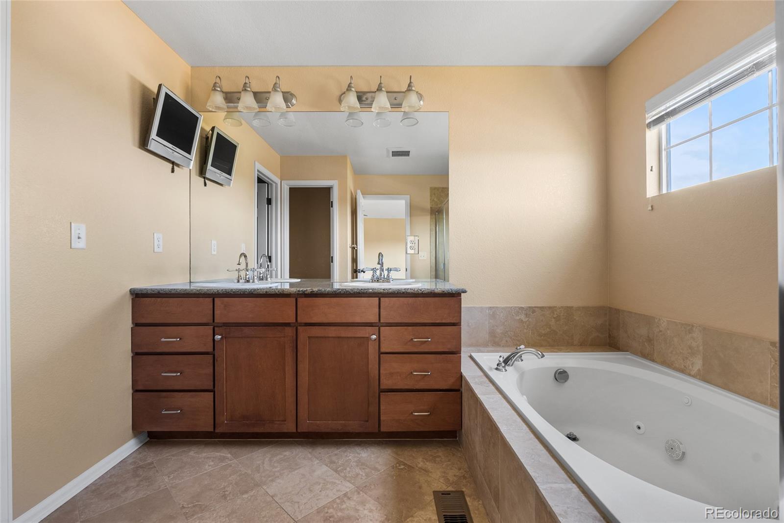 23149 Timber Spring Lane Parker, CO 80138 - Photo 15 of 34