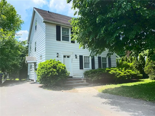 $2,350 | 2577 Elmwood Avenue, Brighton, NY 14618