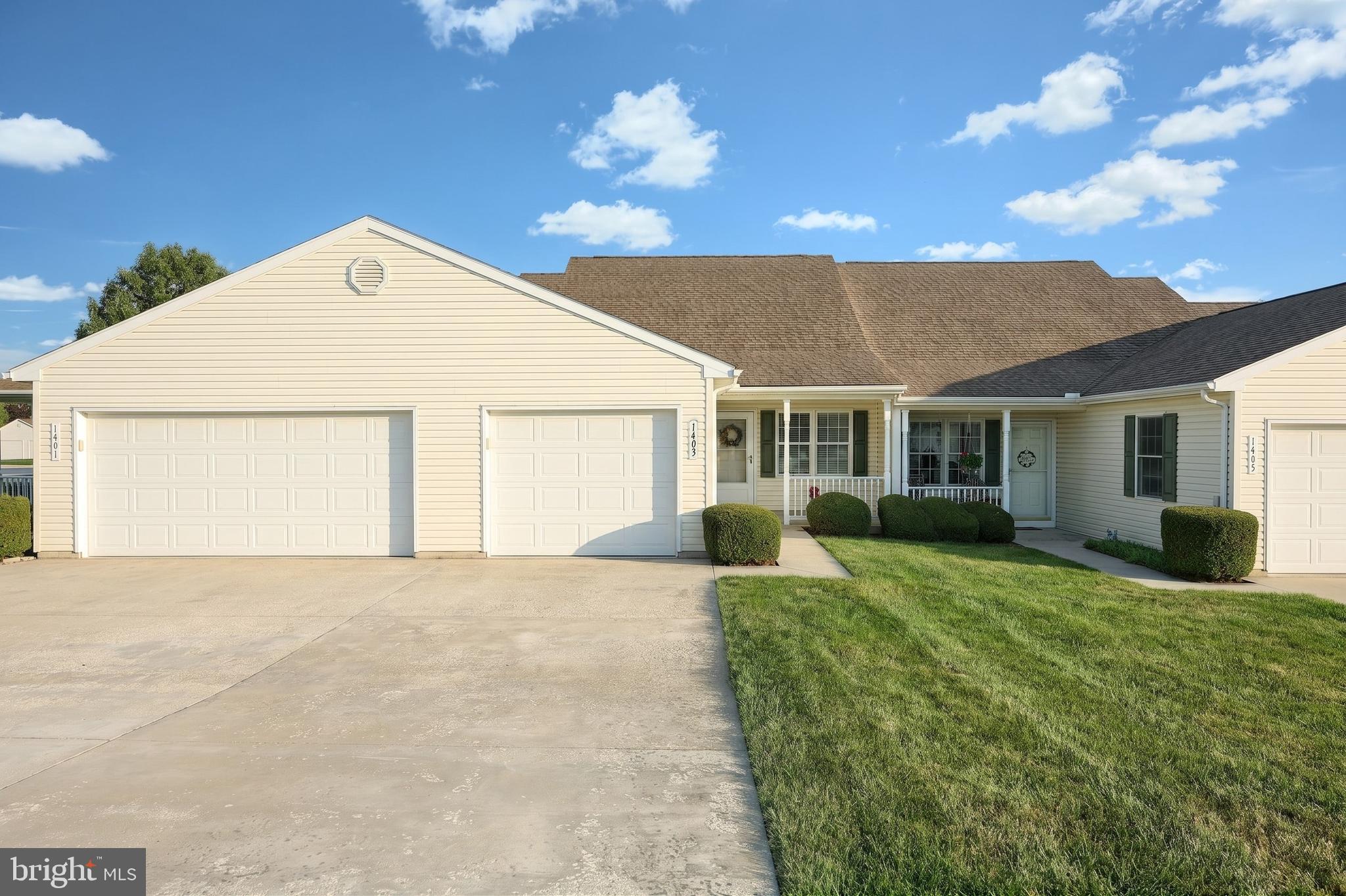 1403 Chami Drive, Unit 5 Spring Grove, PA 17362 - Photo 2 of 25 Gallery Image 2