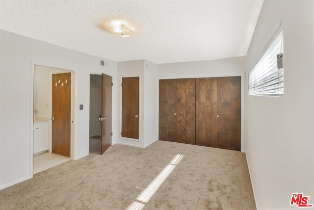 23715 Valley View Road Calabasas, CA 91302 - Photo 14 of 42