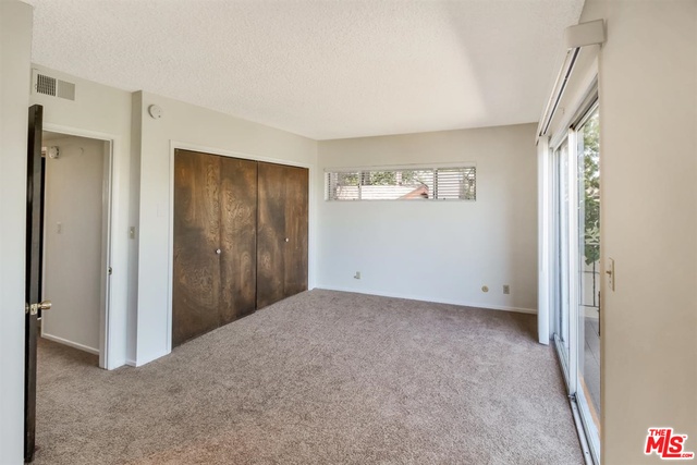 23715 Valley View Road Calabasas, CA 91302 - Photo 19 of 42