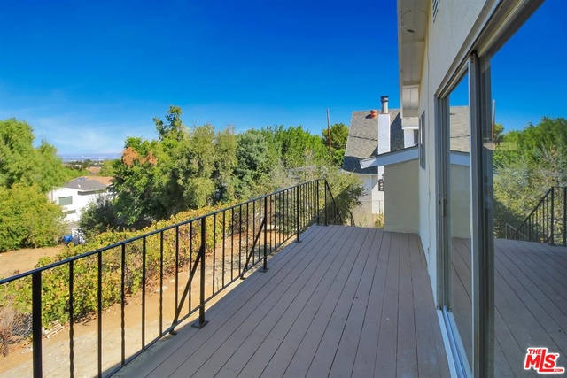 23715 Valley View Road Calabasas, CA 91302 - Photo 38 of 42