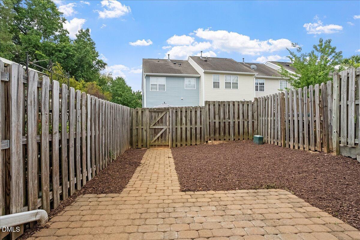 10962 Pendragon Place Raleigh, NC 27614 - Photo 31 of 32