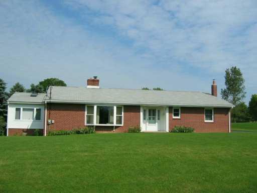 33 Farm Road Burgettstown, PA 15021 - Photo 2 of 8 Other.