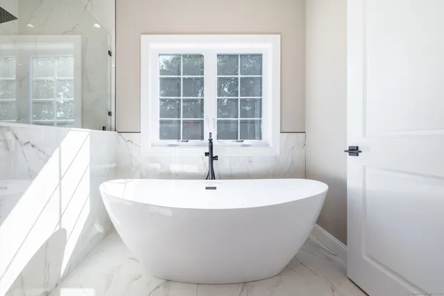 $799,000 | 10 Maple View Trail, Litchfield, CT 06759