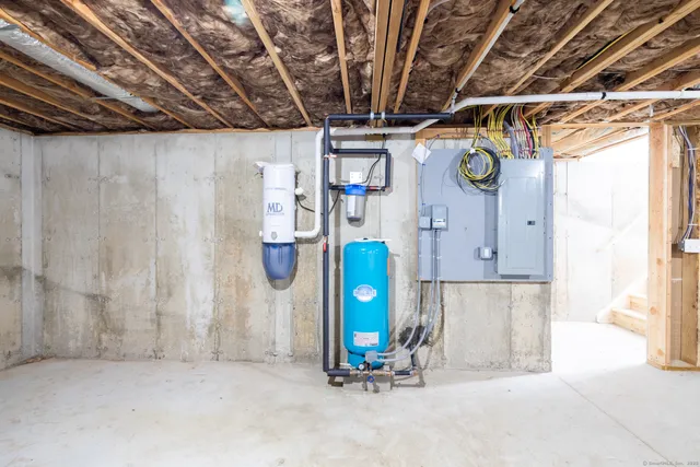 $799,000 | 10 Maple View Trail, Litchfield, CT 06759