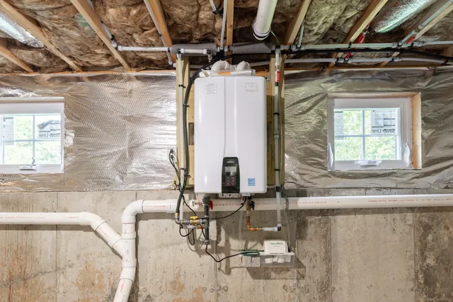 $799,000 | 10 Maple View Trail, Litchfield, CT 06759