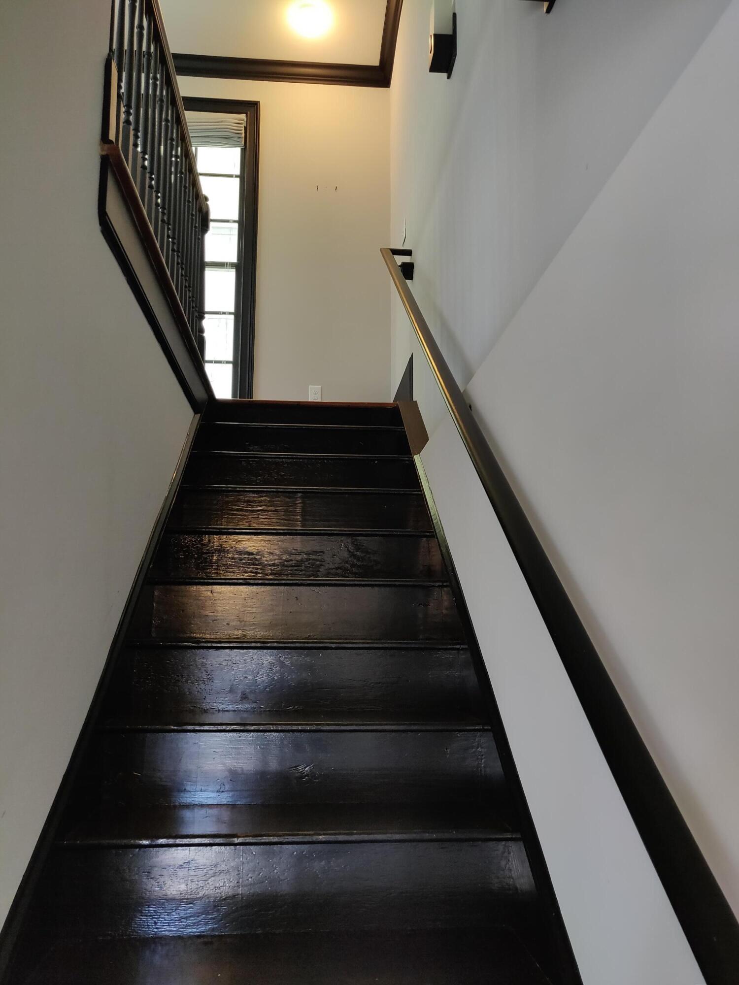 4 Marion Street Charleston, SC 29403 - Photo 4 of 20 IMG_20191231_121522