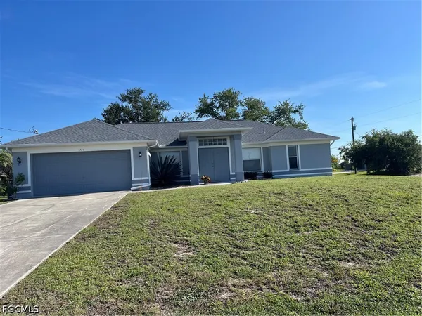 $1,950 | 1721 Southwest 16th Terrace, Cape Coral, FL 33991