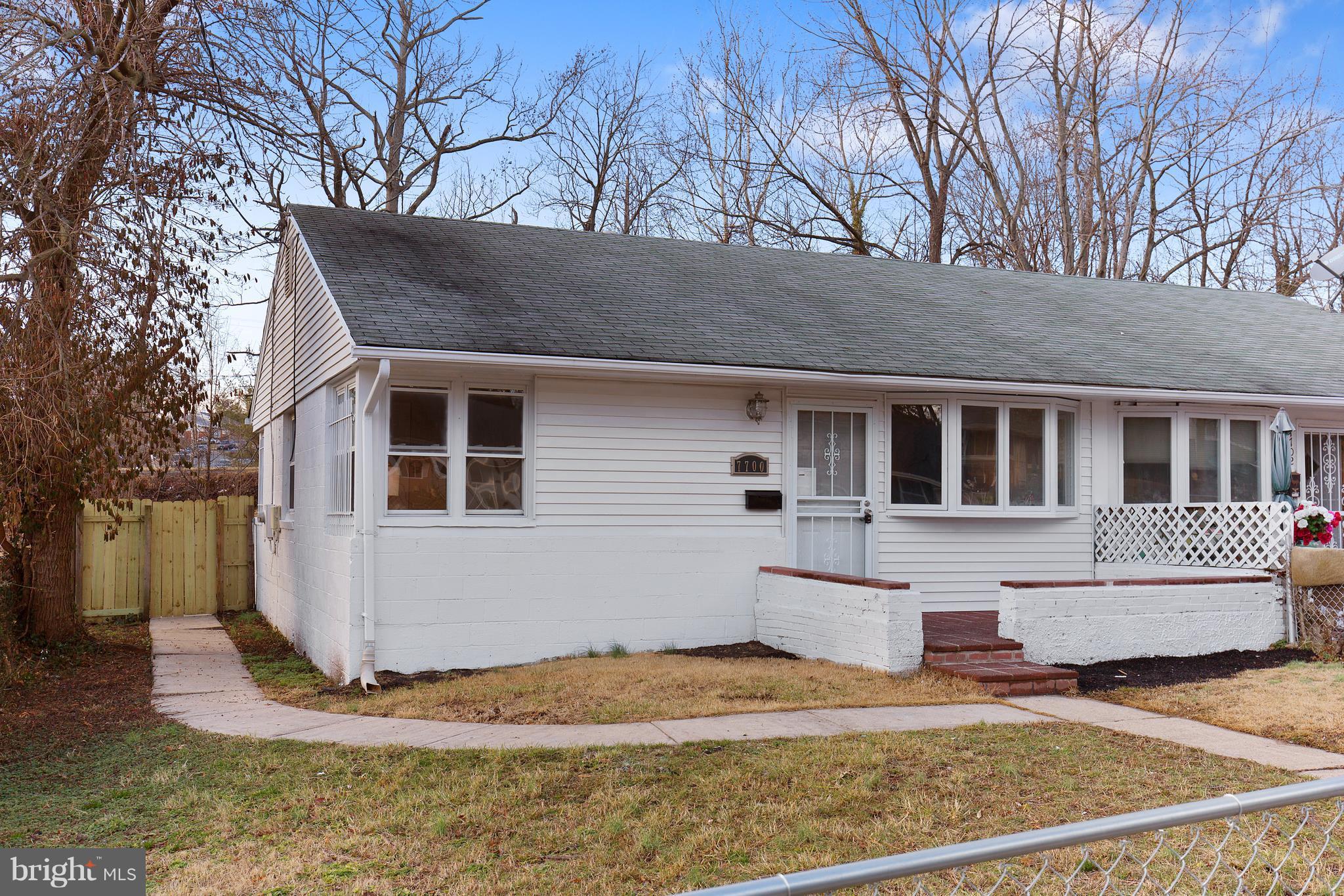 7700 Muncy Road Landover, MD 20785 - Photo 2 of 29 a front view of house with yard