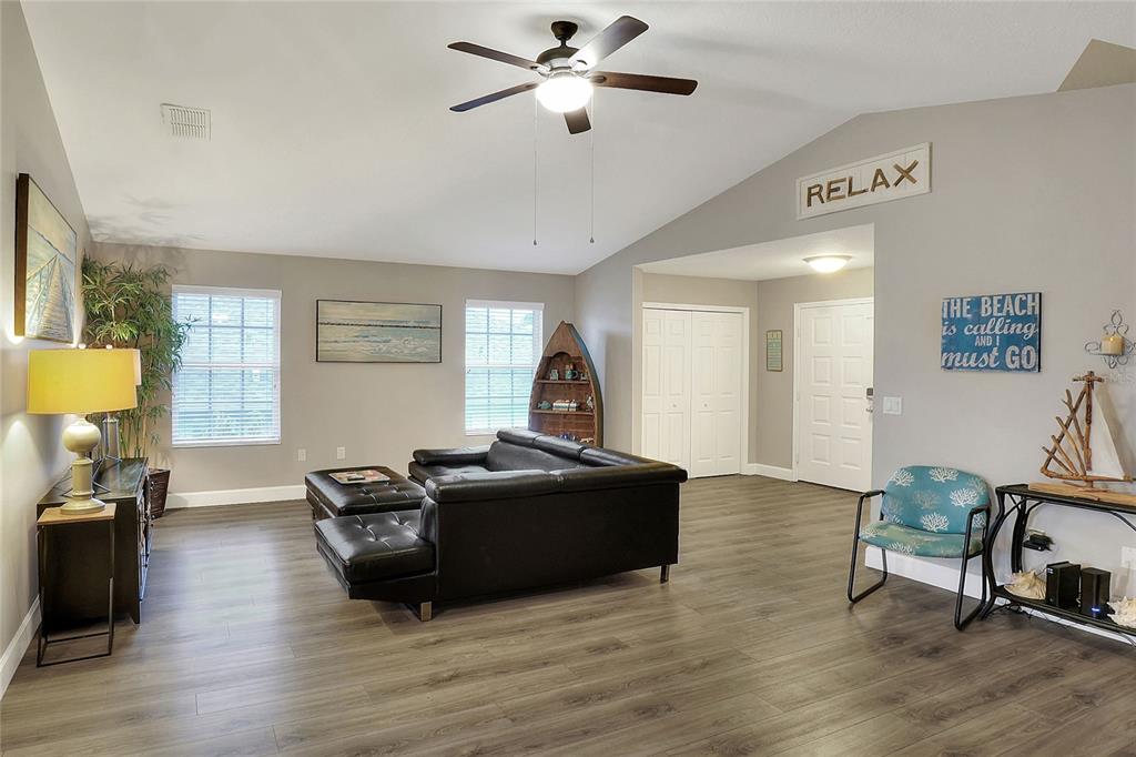 5401 Jobeth Drive New Port Richey, FL 34652 - Photo 9 of 76 Gallery Image 9
