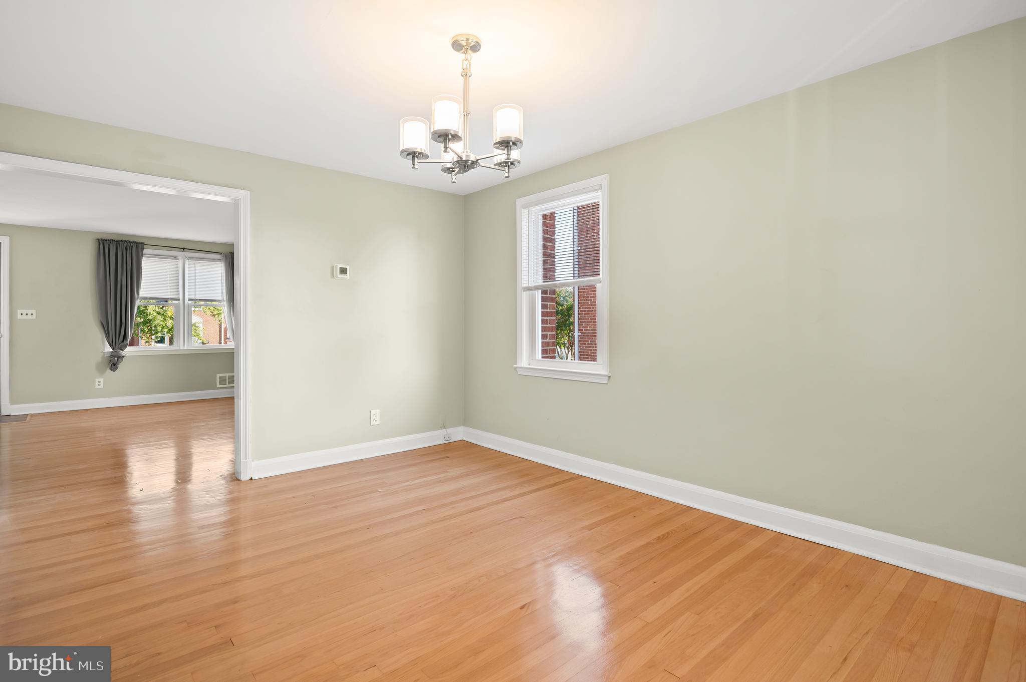 7519 Lawrence Road Baltimore, MD 21222 - Photo 14 of 48 Newer Fixture