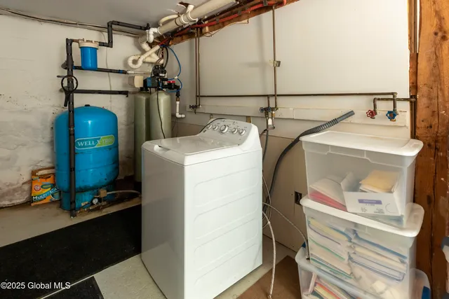 $599,900 | 17564 Highway 22, Berlin, NY 12022