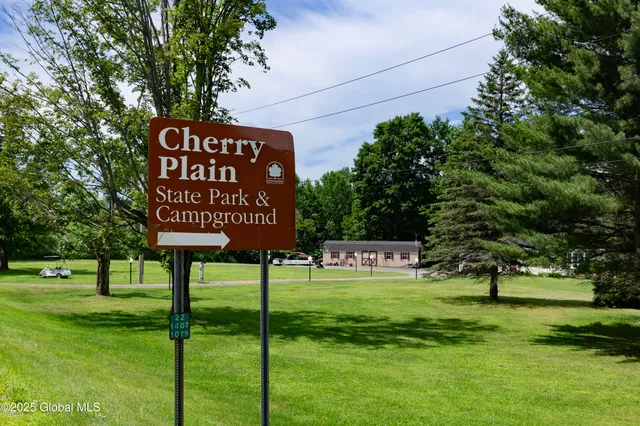 $599,900 | 17564 Highway 22, Berlin, NY 12022