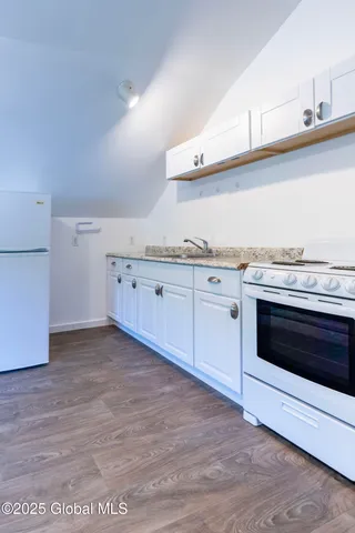 $599,900 | 17564 Highway 22, Berlin, NY 12022