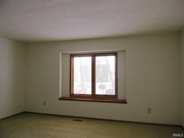 $1,895 | 7455 Montclair Drive, Fort Wayne, IN 46804