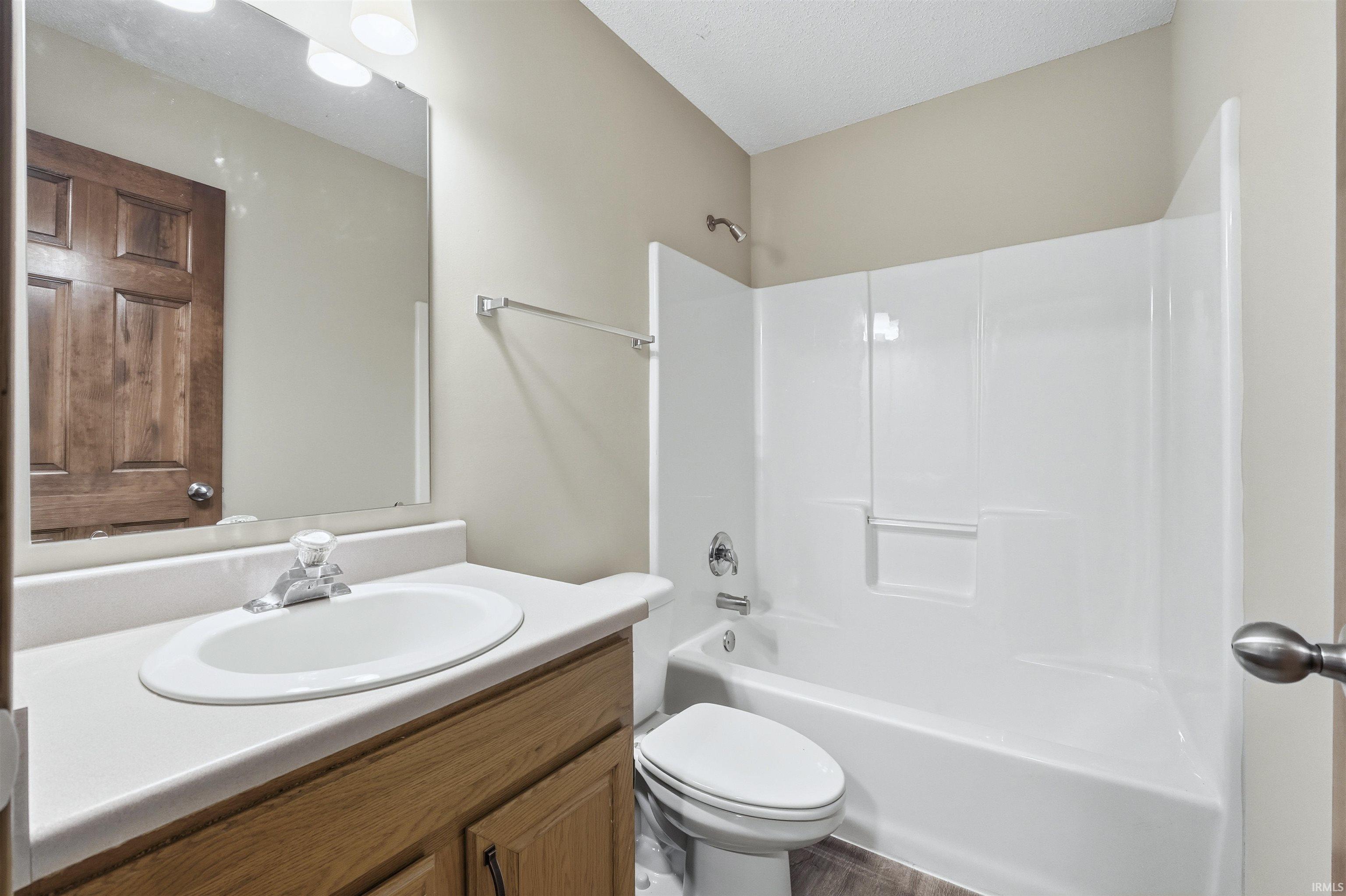 7455 Montclair Drive Fort Wayne, IN 46804 - Photo 16 of 25