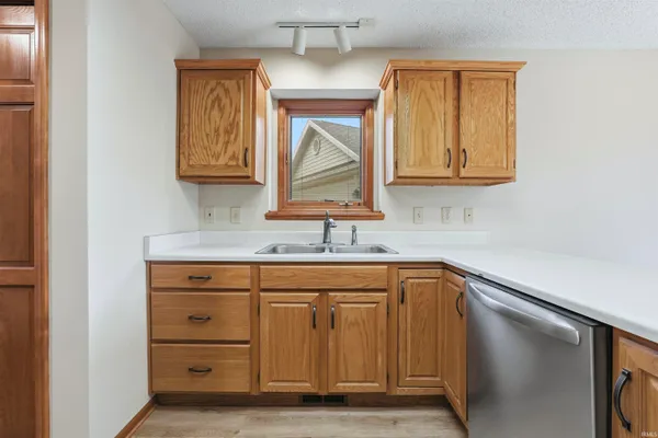 $1,695 | 7455 Montclair Drive, Fort Wayne, IN 46804