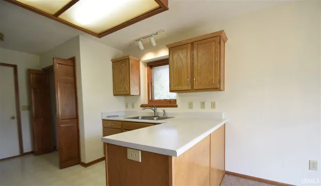 $1,895 | 7455 Montclair Drive, Fort Wayne, IN 46804