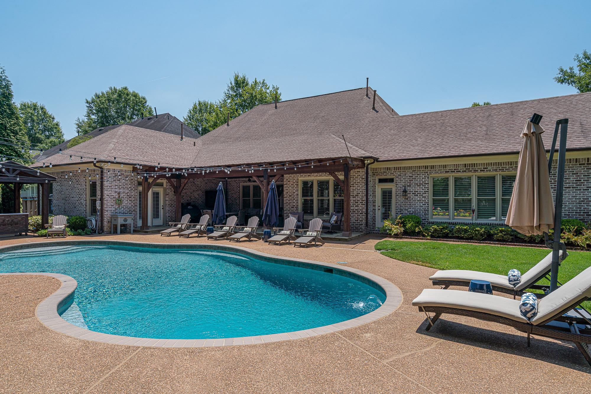 10060 Avent Ridge Cove Collierville, TN 38017 - Photo 3 of 25 Gallery Image 3