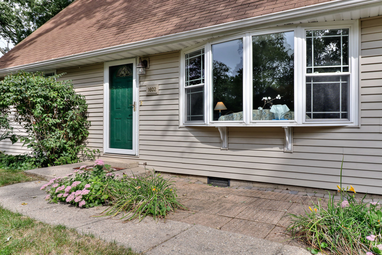 1602 Sheridan Road Champaign, IL 61821 - Photo 5 of 39