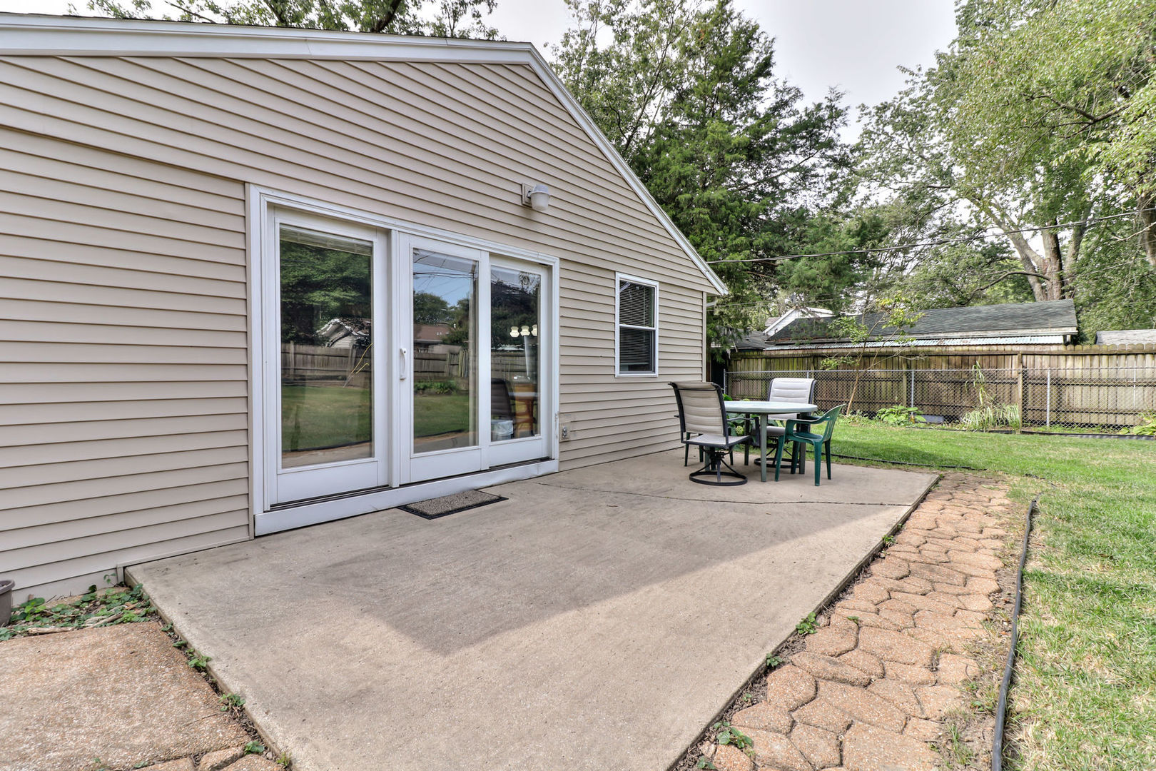 1602 Sheridan Road Champaign, IL 61821 - Photo 7 of 39