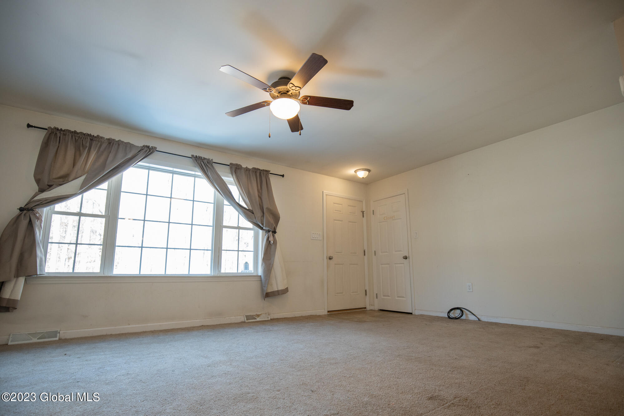 282 Ganesvoort Road - Brad Laustrup (48