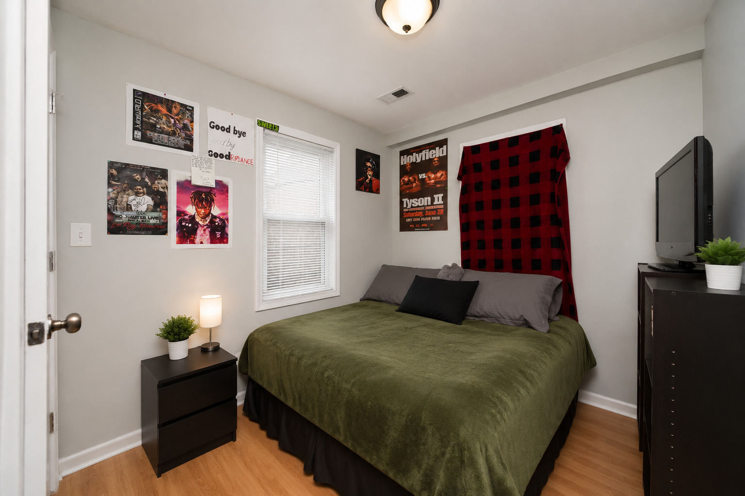 1431 West Flournoy Street, Unit 2R Chicago, IL 60607 - Photo 7 of 9