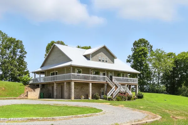 $979,900 | 4703 Highway 25 East, Tazewell, TN 37879
