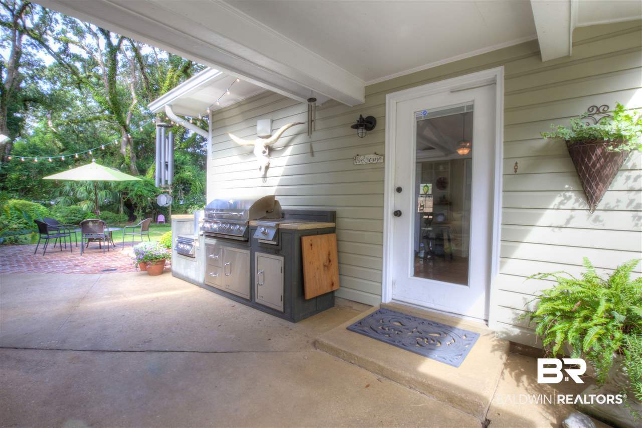 55 North Summit Street Fairhope, AL 36532 - Photo 27 of 40