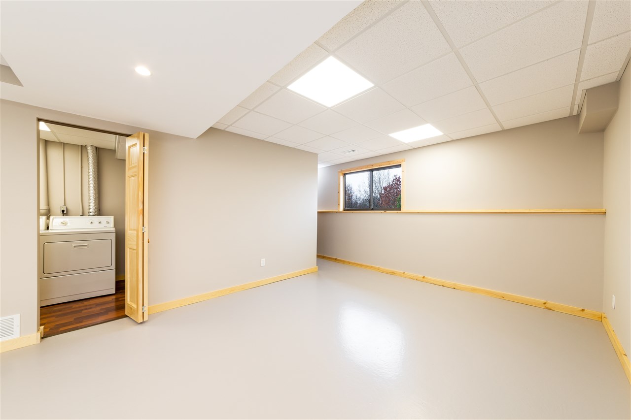 2294 East Potter Road Traverse City, MI 49696 - Photo 17 of 33 1886374-16.JPG